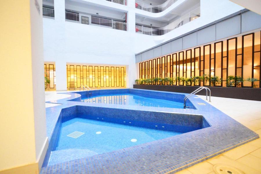 Penthouse In The City Tempat Tidur & Sarapan *